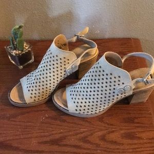 Barbara Barbieri Wedges